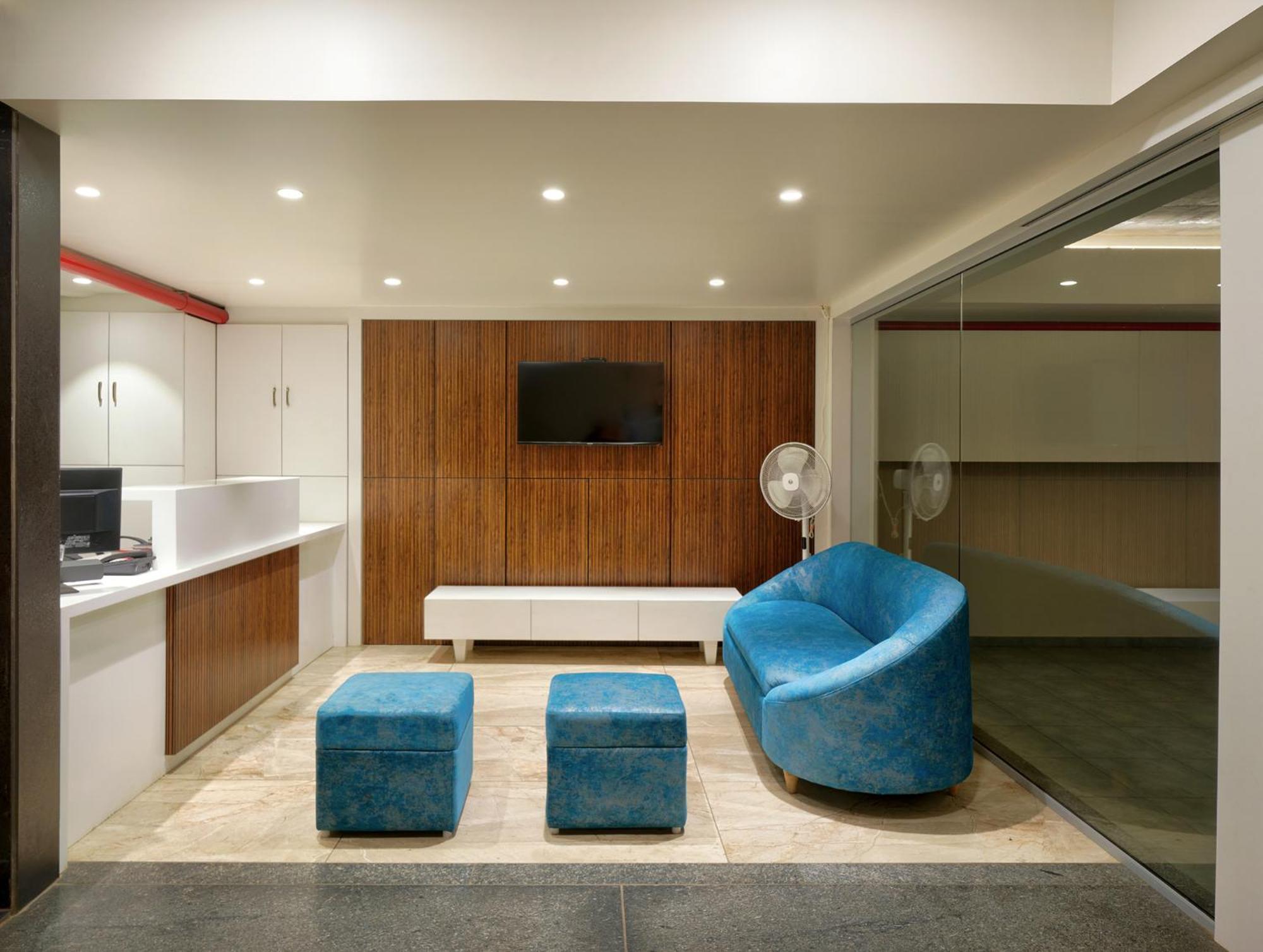 Hotel Swamini Kolhapur Buitenkant foto